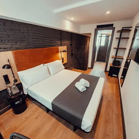 Transit Otel Barselona