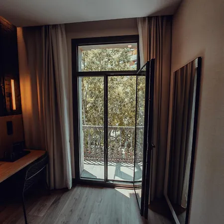 Otel Transit Barselona