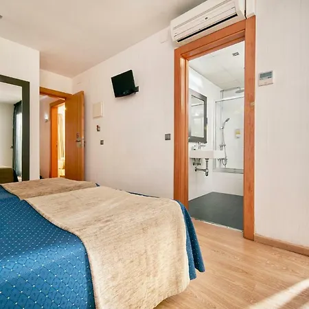 Hotel Transit