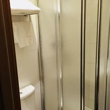 Hotel Transit