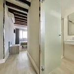 Transit Hotel