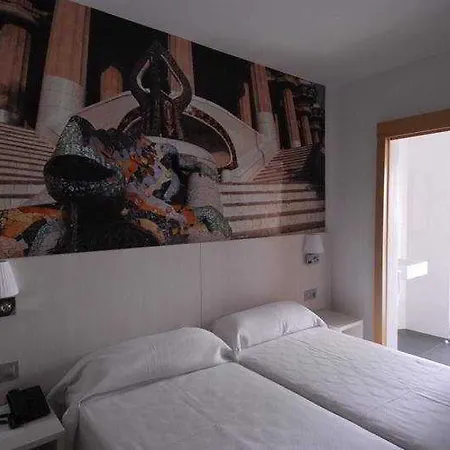 Hotel Transit *