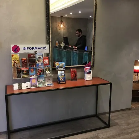 Transit Hotel