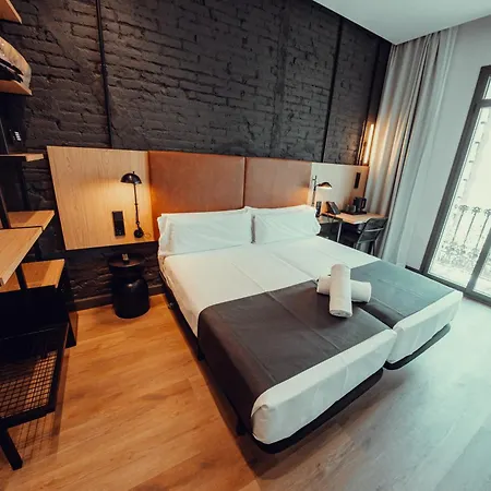 Transit Hotel