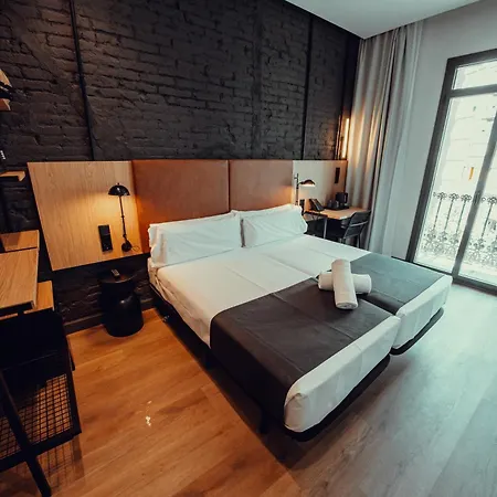 Hotel Transit *